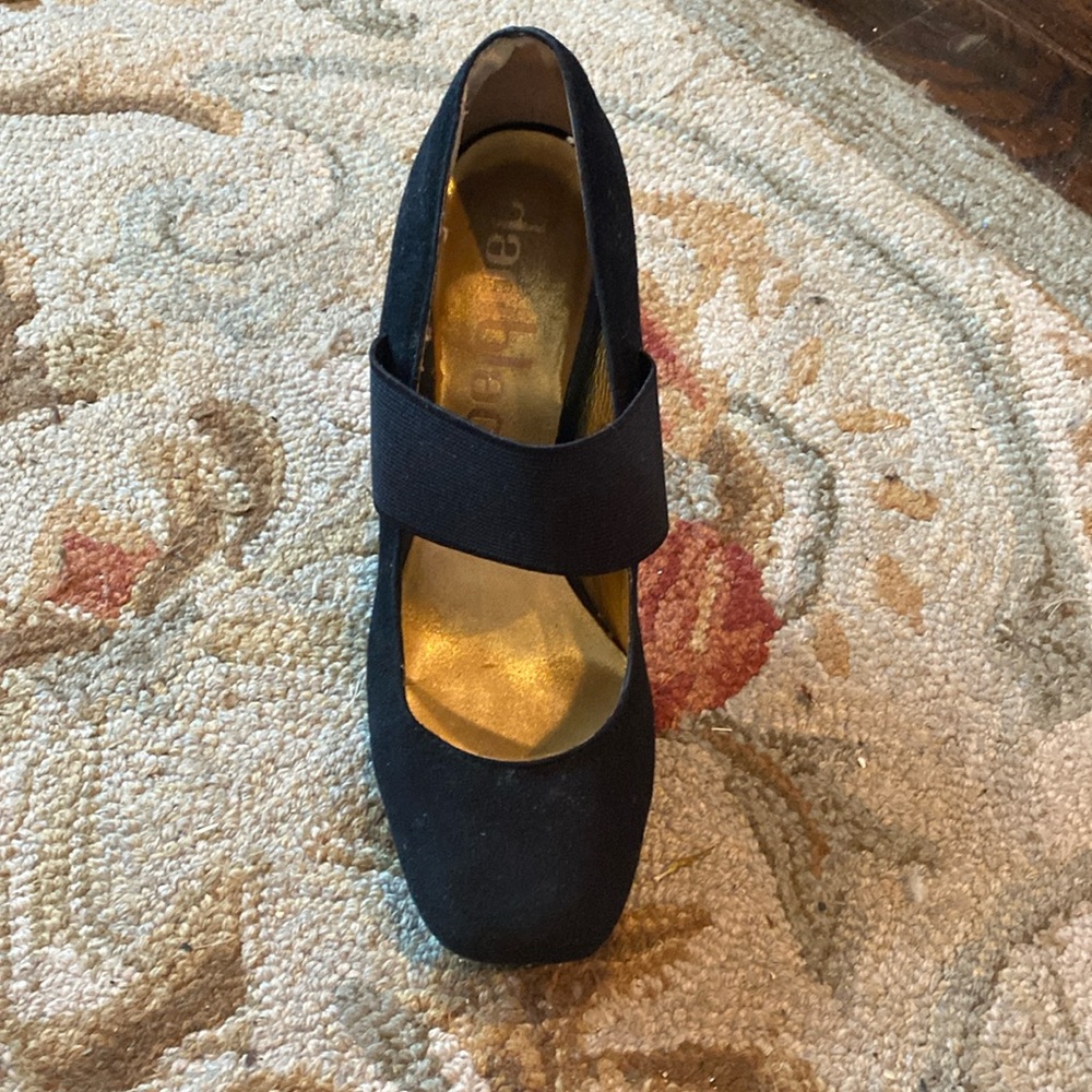 Black suede, Mary Jane style square toe elastic band across the front